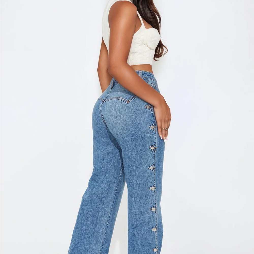 Fashion Nova Caught Up Stretch Jeans in Blue